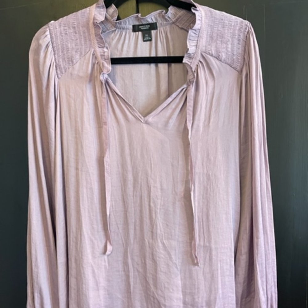 Simply Vera Wang Long Sleeve purple blouse XL
